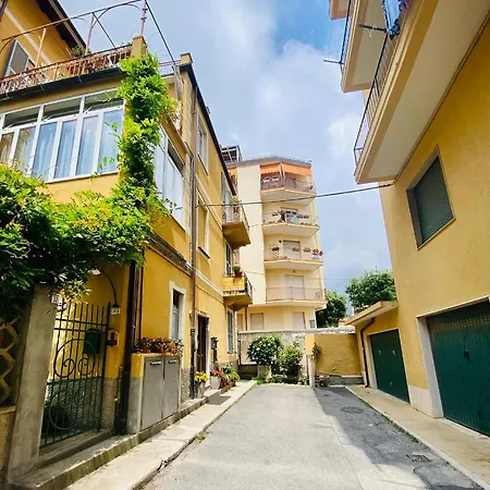 Hostdomus - Bilocale Da Patrizia Apartment Finale Ligure