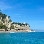 Hostdomus - Bilocale Da Patrizia شقة