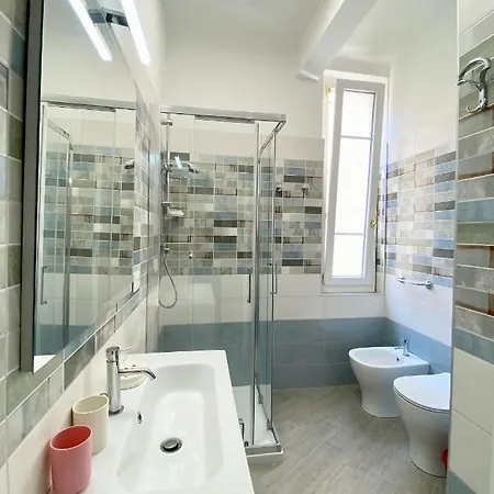 Hostdomus - Bilocale Da Patrizia Appartement *