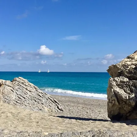 Hostdomus - Bilocale Da Patrizia