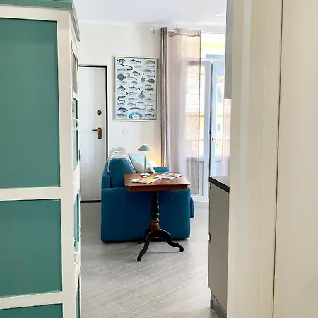 Hostdomus - Bilocale Da Patrizia