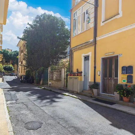 Hostdomus - Bilocale Da Patrizia Lejlighed