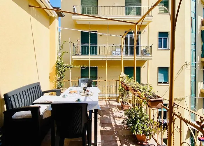 Hostdomus - Bilocale Da Patrizia Appartement